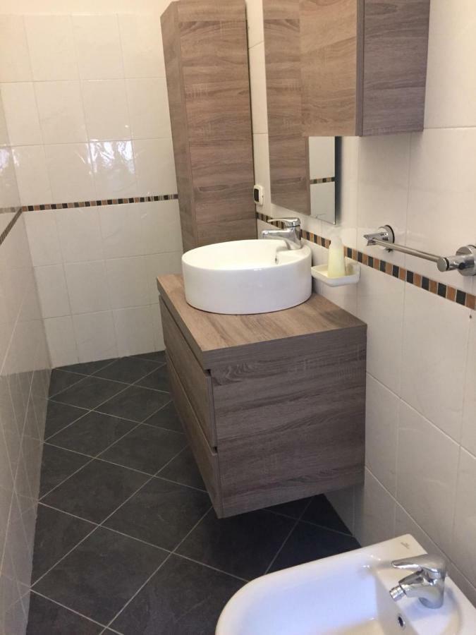 Albachiara Suite Rooms Болонья Экстерьер фото