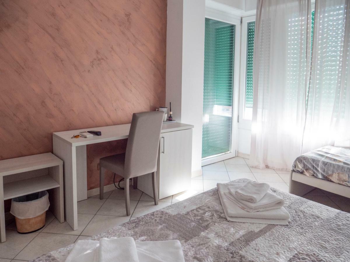 Albachiara Suite Rooms Болонья Экстерьер фото